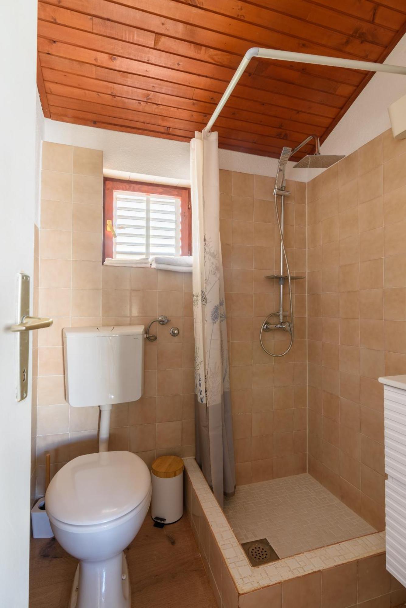 Apartment Ilisa Рогозница Екстериор снимка